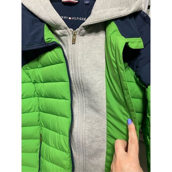 Tommy Hilfiger Logo Colorblock Hooded Puffer Ski Coat Jacket Global Outerwear si - Picture 11 of 14